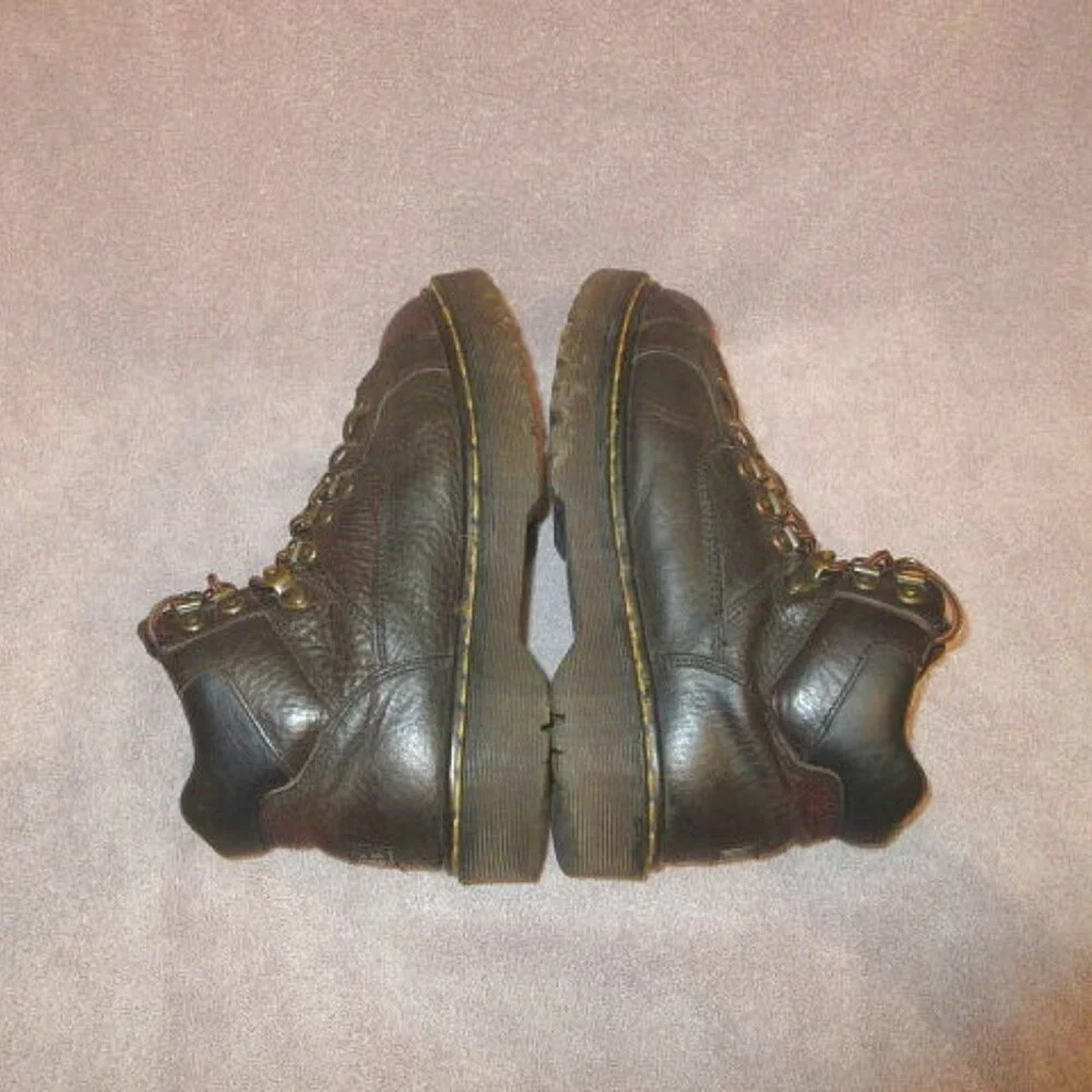 Vtg Dr. Doc Martens Mens Boots Size 9 Leather Chunky Combat Made In England